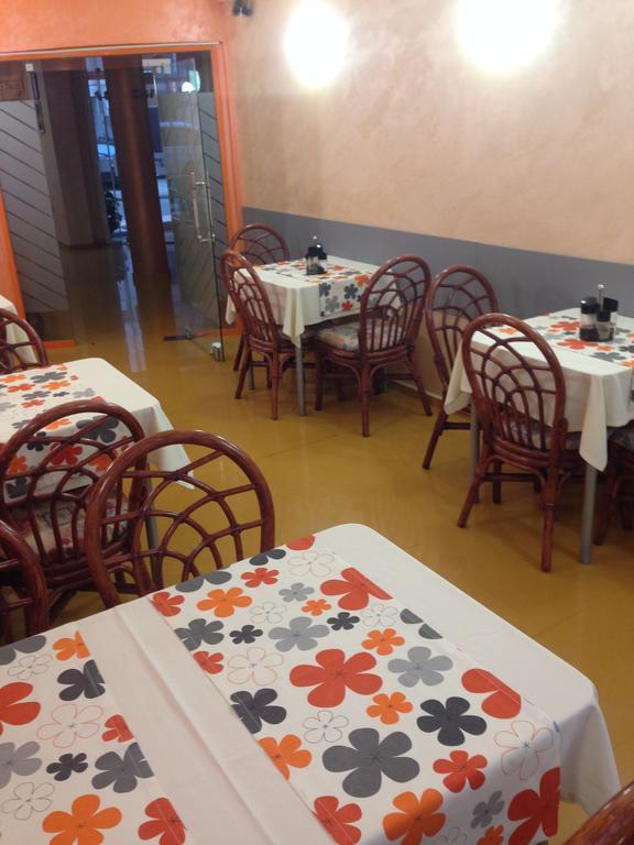Hotel Biju Burgas Екстер'єр фото