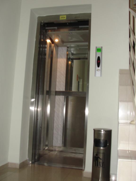 Hotel Biju Burgas Екстер'єр фото